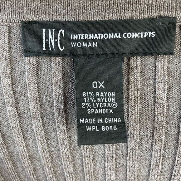 INC International Concepts Brown Half Button Down Sweater Top Size 0X EUC - Picture 5 of 5